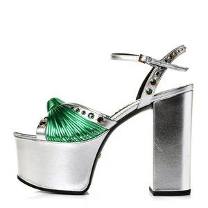 GUCCI Metallic Nappa Crawford Knotted Strap Platform Sandals in Argento Green